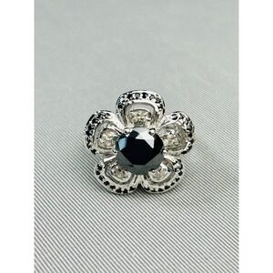 Sterling Silver Size 7.75 Black Faux Stone Flower Ring Costume Jewelry .925